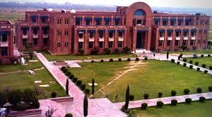 1. QAU